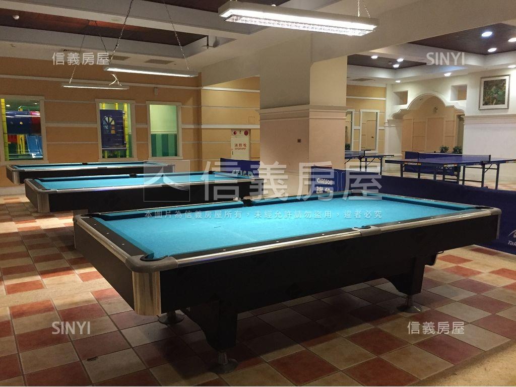 新店湯泉美地三房車位房屋室內格局與周邊環境