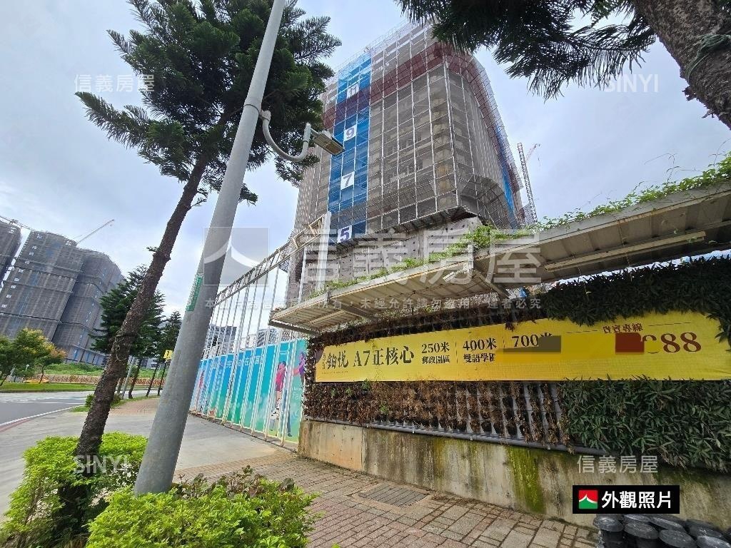 高樓層鉑悦兩房車位房屋室內格局與周邊環境