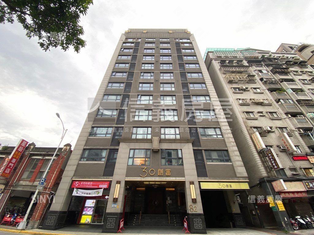 ３０創富邊間三房房屋室內格局與周邊環境