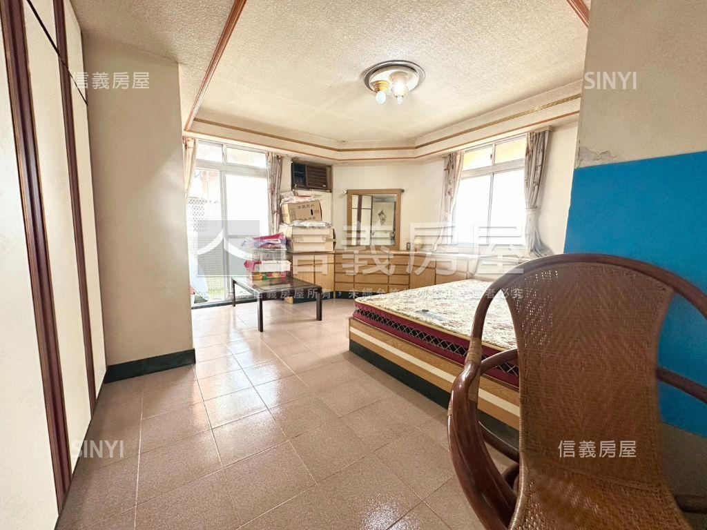 近文德站低總價靜巷三樓宅房屋室內格局與周邊環境