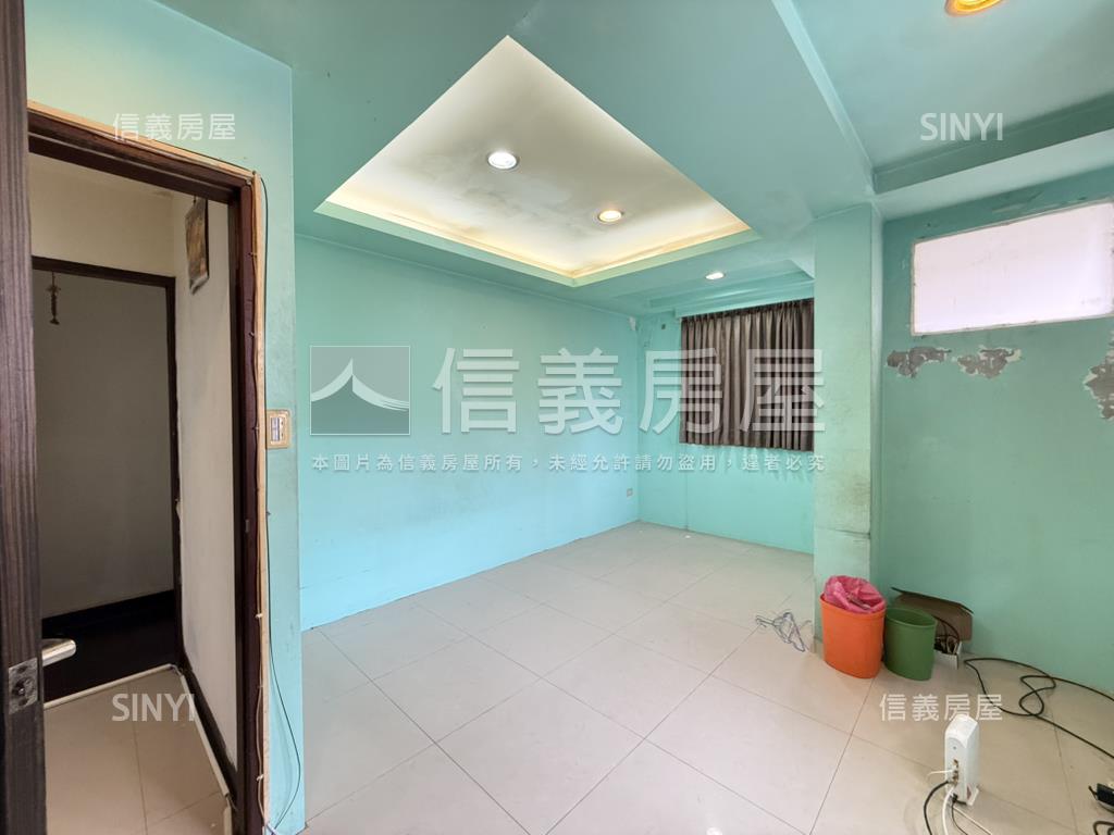 三面採光邊間近捷運美宅房屋室內格局與周邊環境