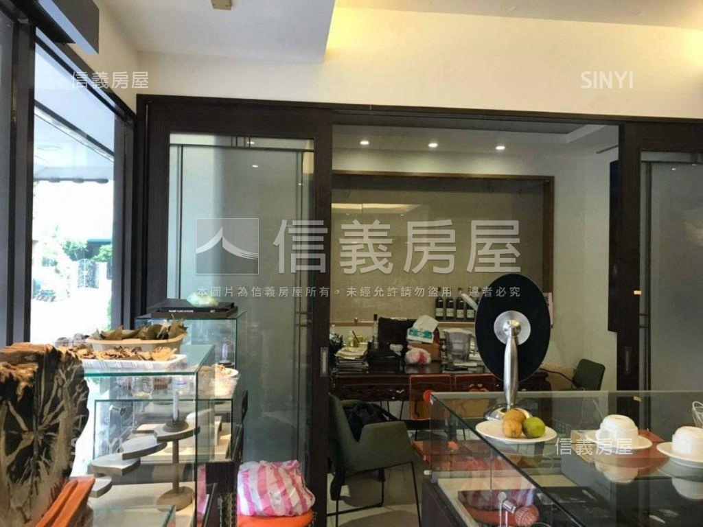 ⭐忠孝新生面寬角間金店⭐房屋室內格局與周邊環境