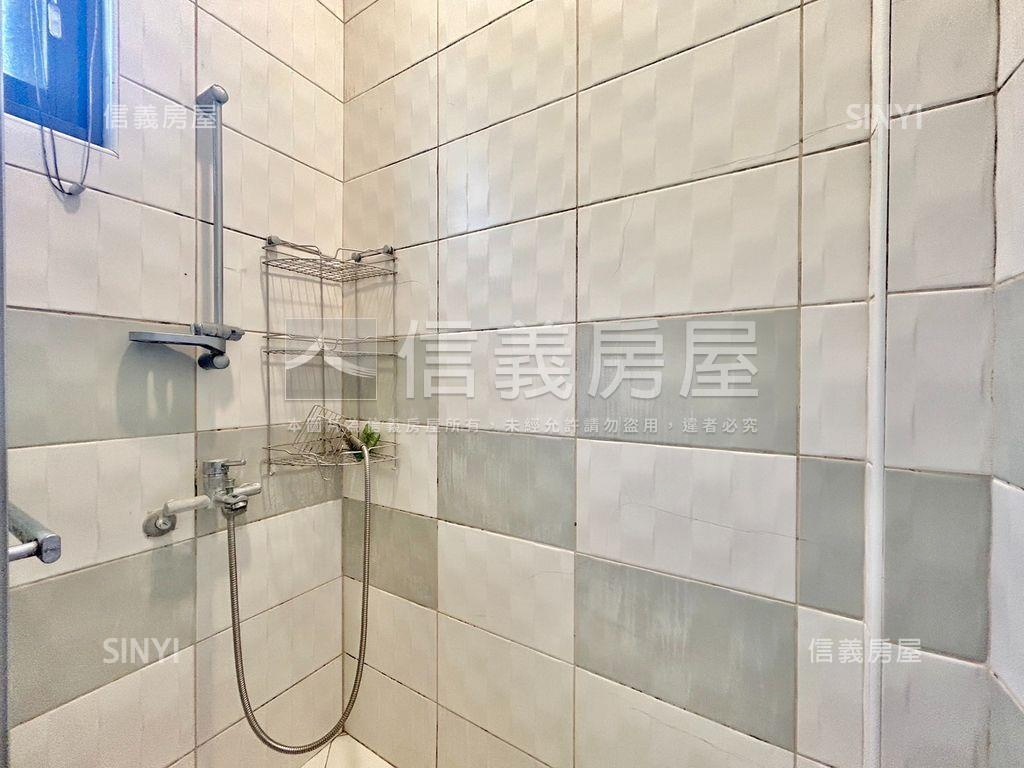 陽光國小旁稀有車位別墅房屋室內格局與周邊環境