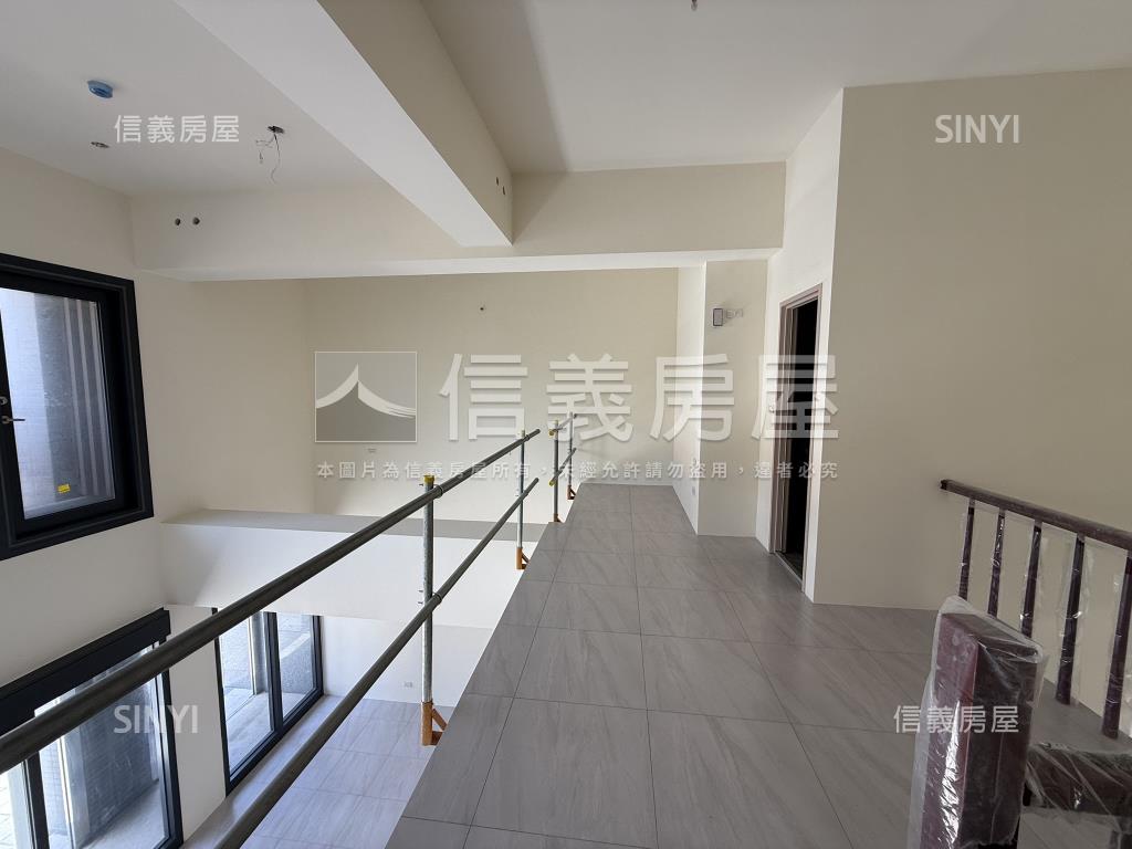 微笑南寮大面寬店面房屋室內格局與周邊環境