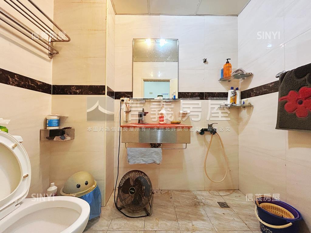 仁武近公園１＋２樓店住房屋室內格局與周邊環境