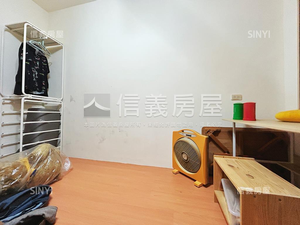 仁武近公園１＋２樓店住房屋室內格局與周邊環境