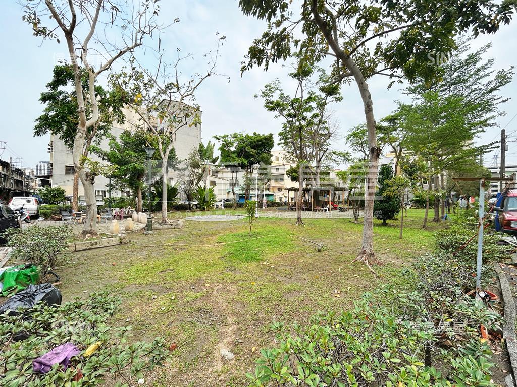 仁武近公園１＋２樓店住房屋室內格局與周邊環境