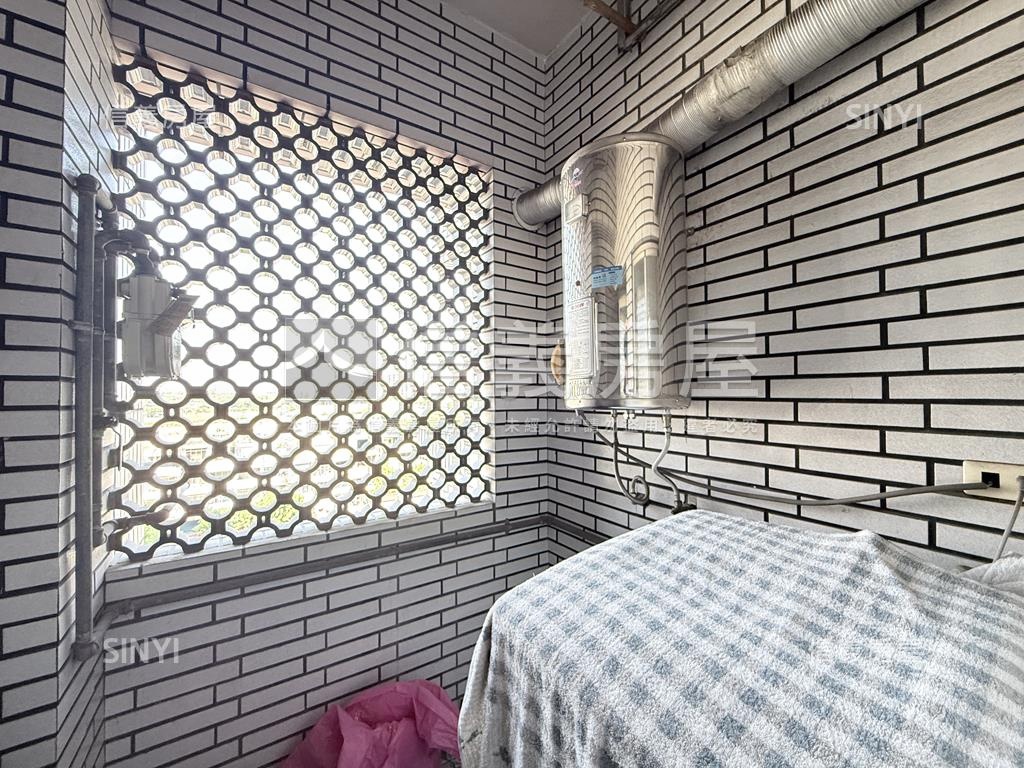 建國新城邊間採光高樓三房房屋室內格局與周邊環境