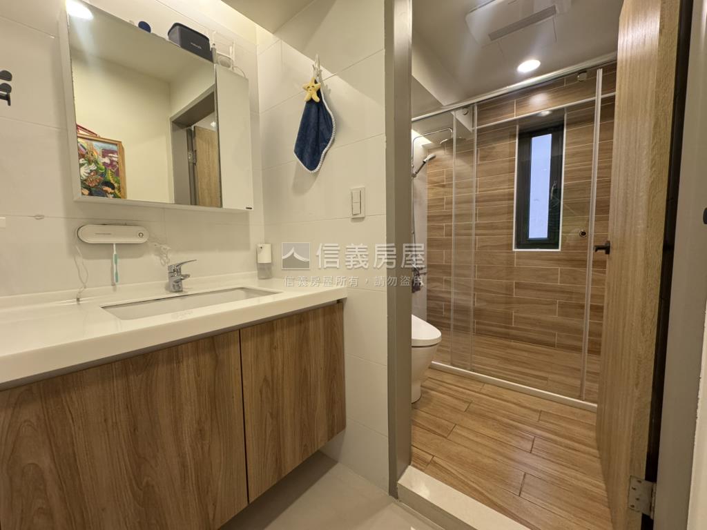國泰仁愛邊間美宅房屋室內格局與周邊環境