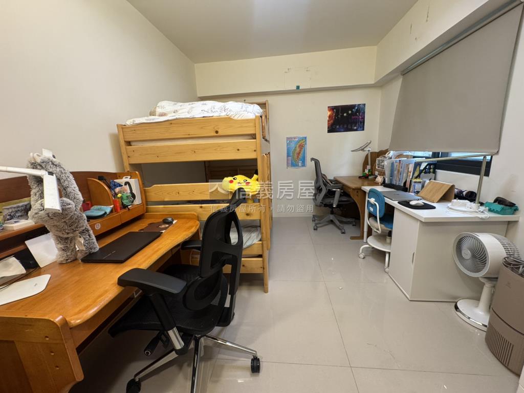 國泰仁愛邊間美宅房屋室內格局與周邊環境