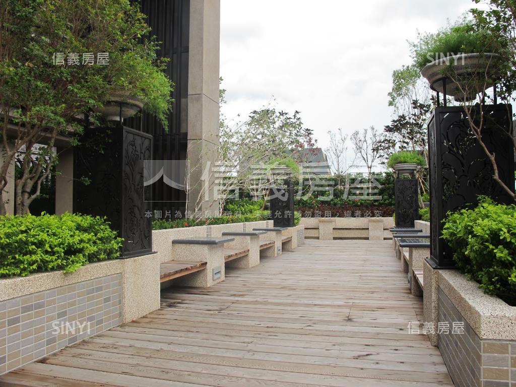 木柵市中心淘囍三房坡平車房屋室內格局與周邊環境