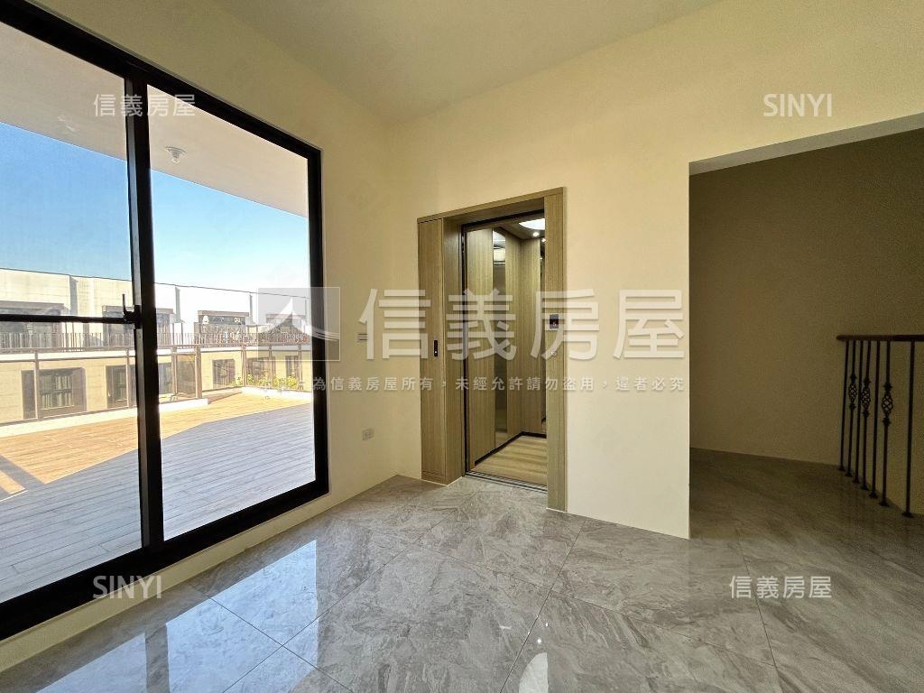 單元二臨路獨棟四車位別墅房屋室內格局與周邊環境