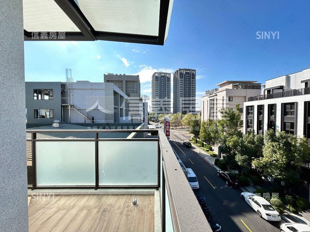 單元二臨路獨棟四車位別墅房屋室內格局與周邊環境