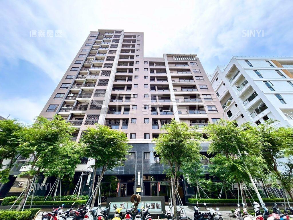 新麗馳。面十期三房平車房屋室內格局與周邊環境