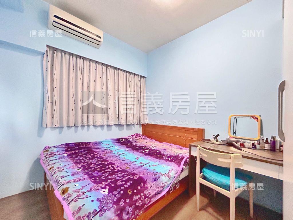 新麗馳。面十期三房平車房屋室內格局與周邊環境