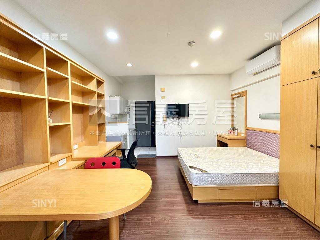 米蘭小鎮電梯套房房屋室內格局與周邊環境