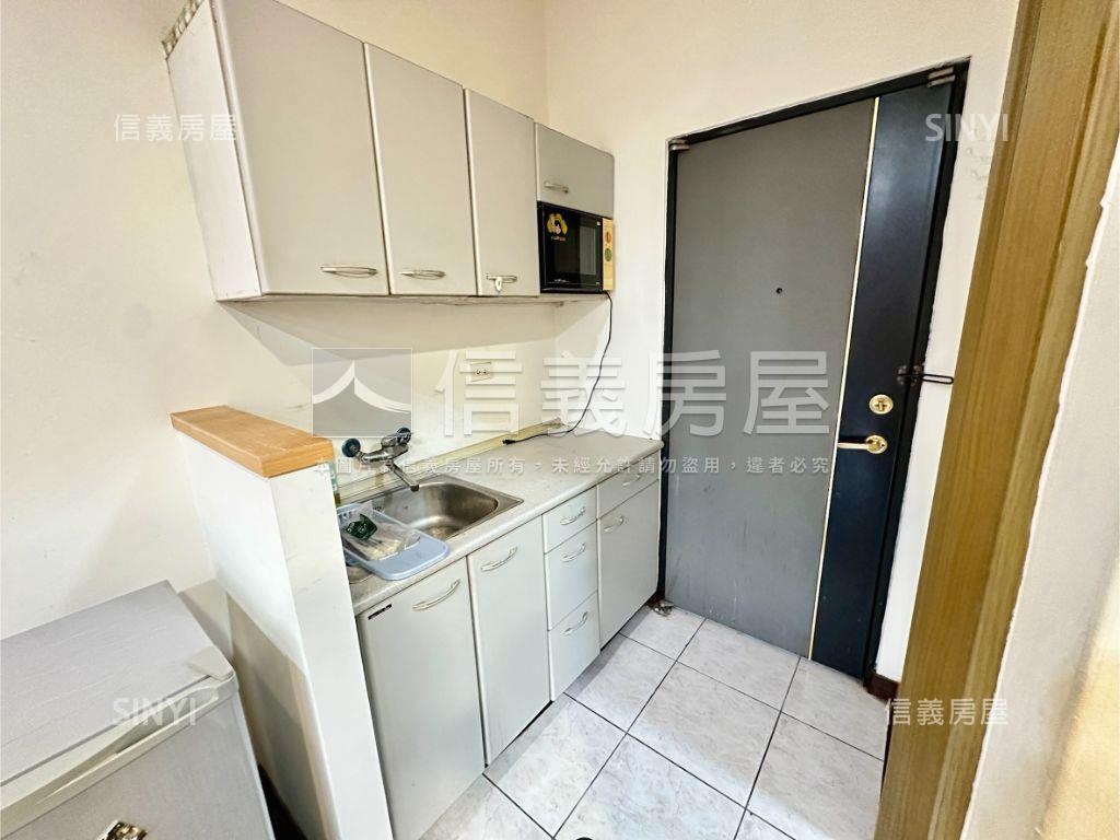 米蘭小鎮電梯套房房屋室內格局與周邊環境