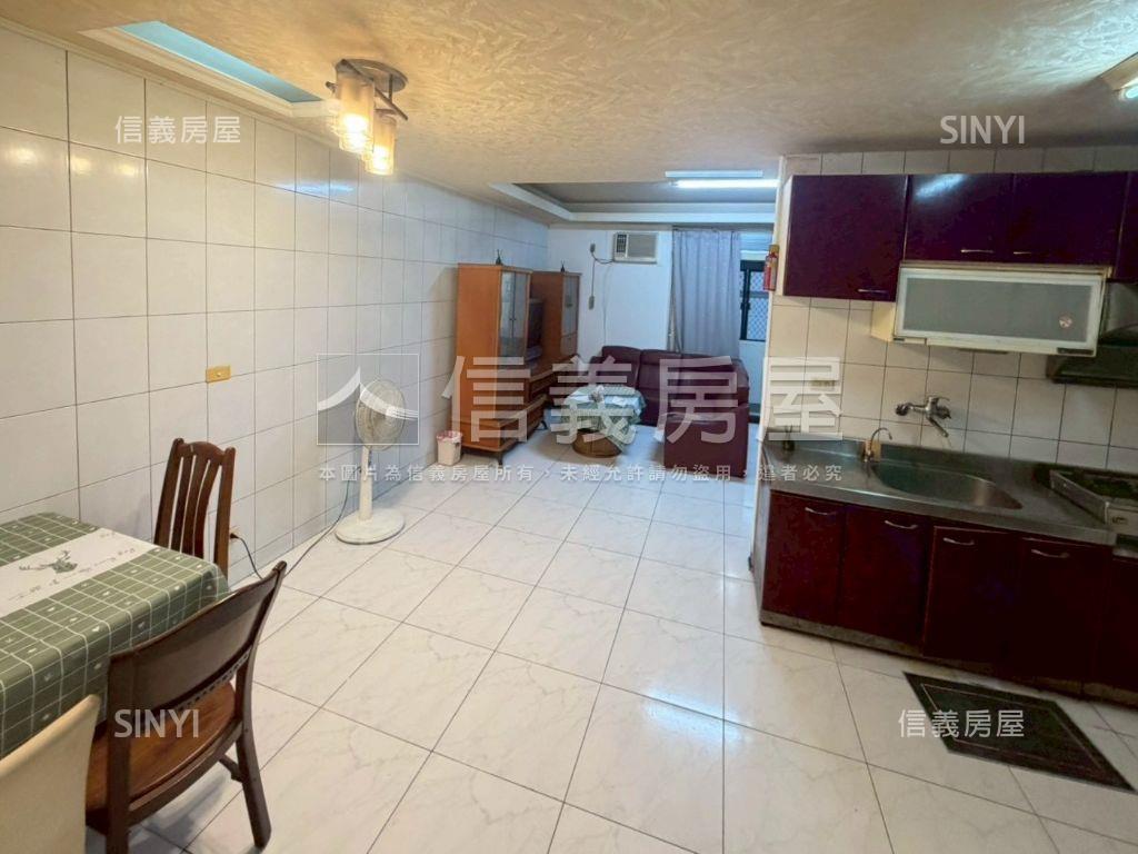 龍壽街低總價公寓３＋１房房屋室內格局與周邊環境