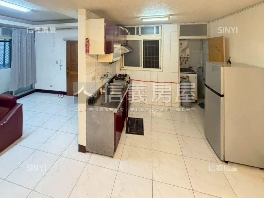 龍壽街低總價公寓３＋１房房屋室內格局與周邊環境