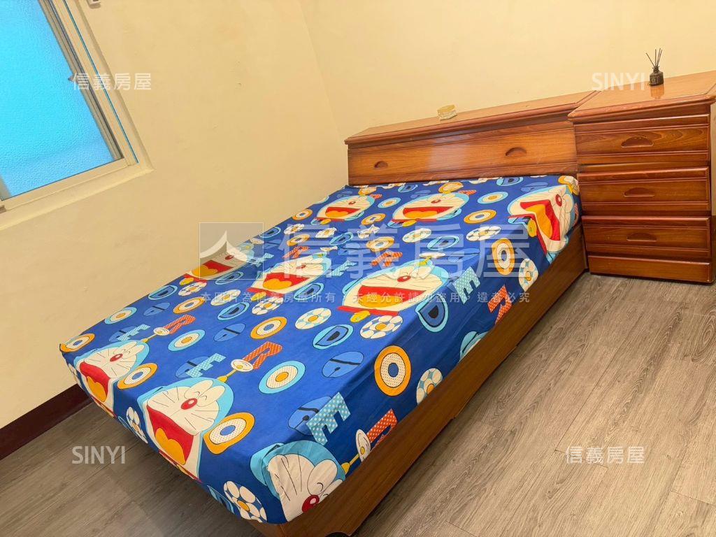 龍壽街低總價公寓３＋１房房屋室內格局與周邊環境