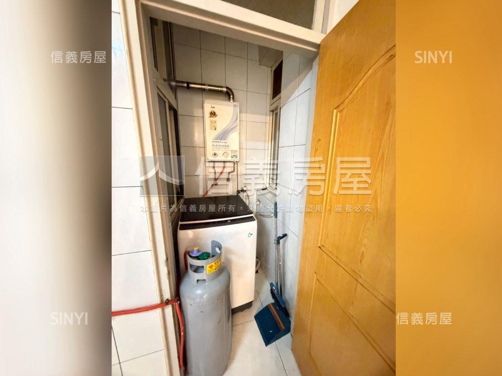 龍壽街低總價公寓３＋１房房屋室內格局與周邊環境