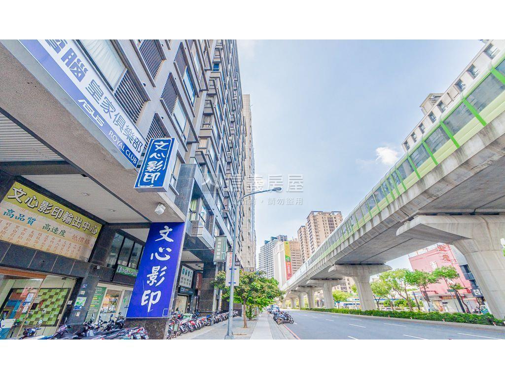 讚！！文心會館大面寬店面房屋室內格局與周邊環境