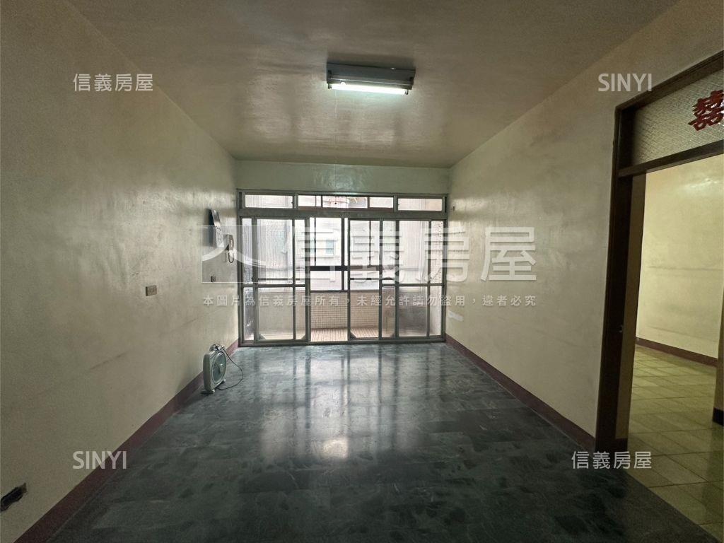 麗池培英二樓方正美寓房屋室內格局與周邊環境