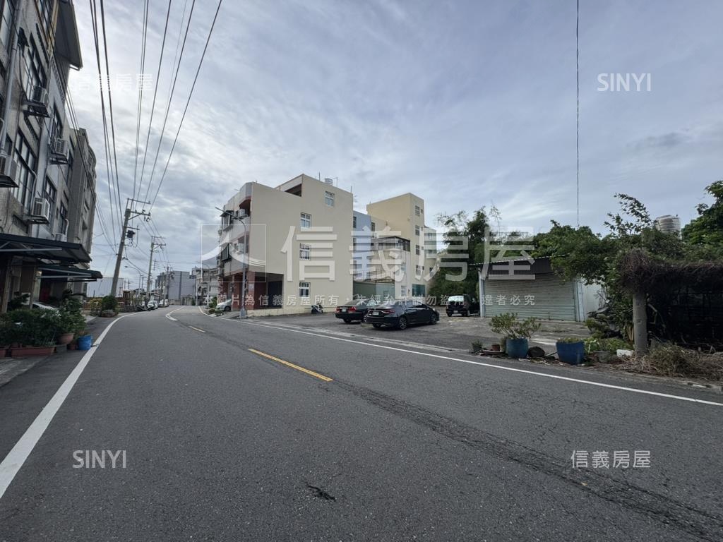 專任東發路騎樓透天房屋室內格局與周邊環境