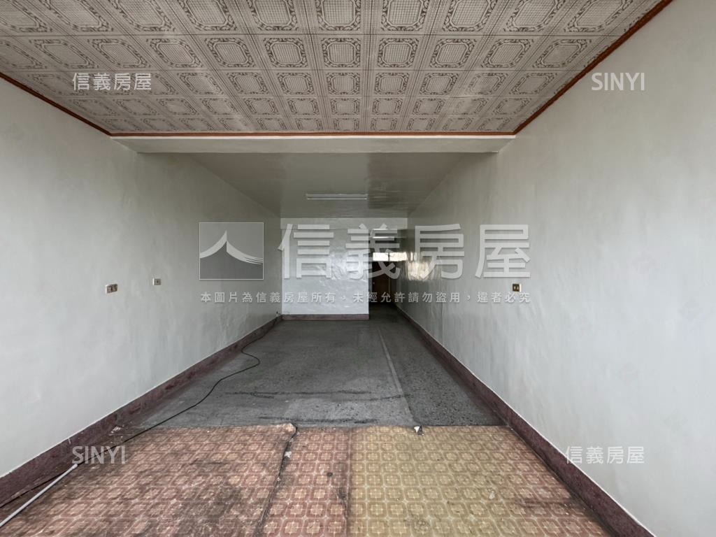 專任東發路騎樓透天房屋室內格局與周邊環境