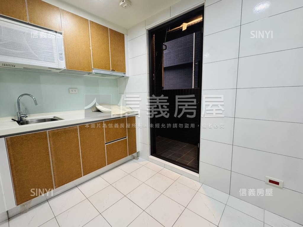 漢寶双星精品宅房屋室內格局與周邊環境