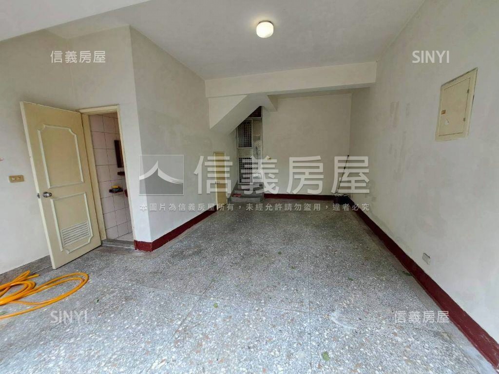 東方大鎮優質邊間透天房屋室內格局與周邊環境