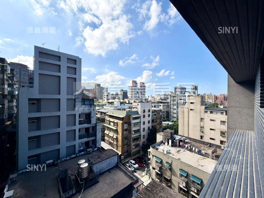 登峰高樓●附中精裝兩房房屋室內格局與周邊環境