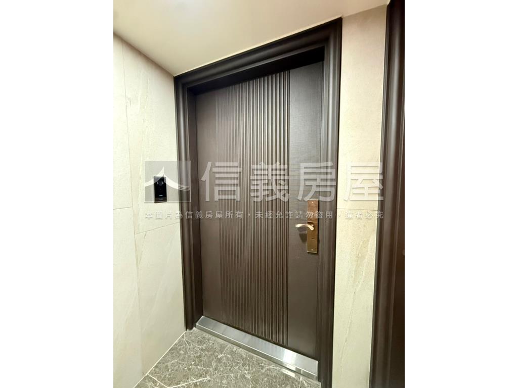 登峰高樓●附中精裝兩房房屋室內格局與周邊環境