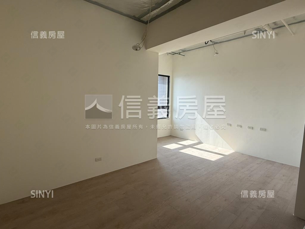 面公園頂峰帝堡房屋室內格局與周邊環境