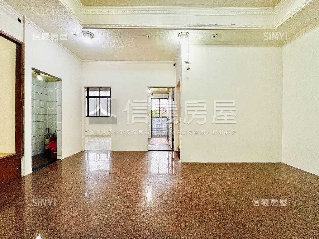 【貴和捷運】電梯六樓房屋室內格局與周邊環境