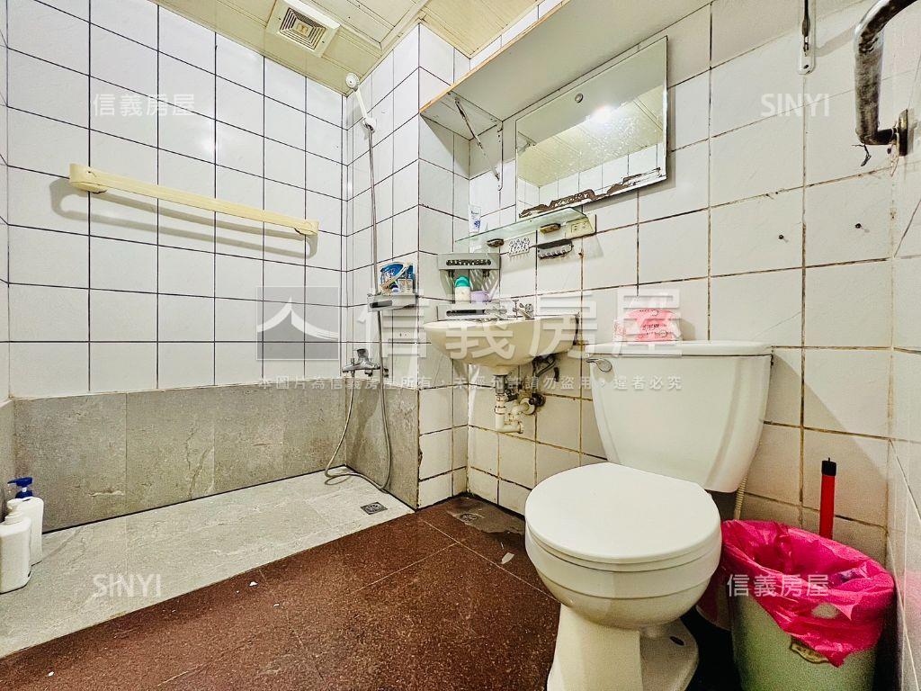 【貴和捷運】電梯六樓房屋室內格局與周邊環境