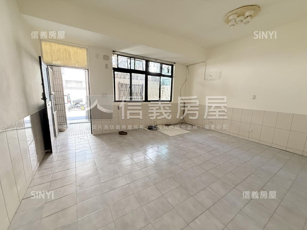 寸土寸金台北市透天房屋室內格局與周邊環境