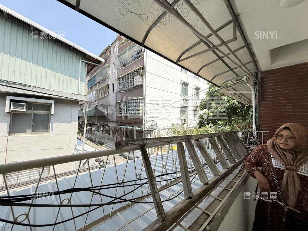 寸土寸金台北市透天房屋室內格局與周邊環境