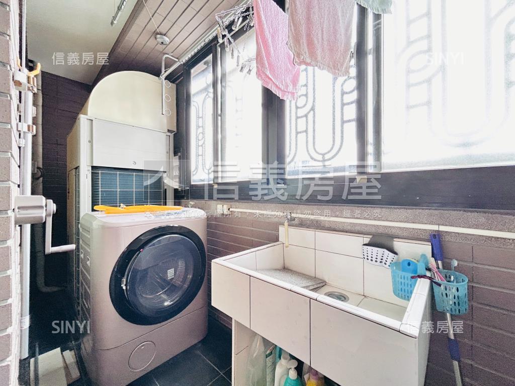 霸氣登場葛里法４房三車房屋室內格局與周邊環境
