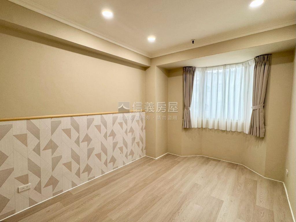 新界·高樓景觀美妝三房房屋室內格局與周邊環境