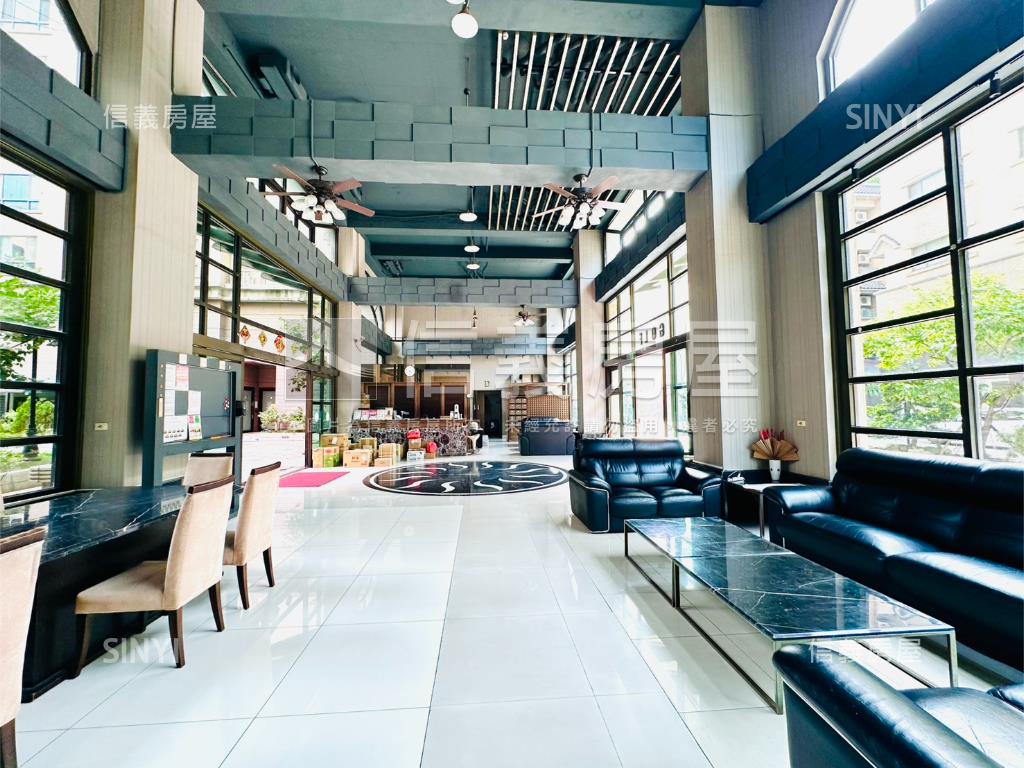 ＧＯＬＦ公園旁四房雙車位房屋室內格局與周邊環境