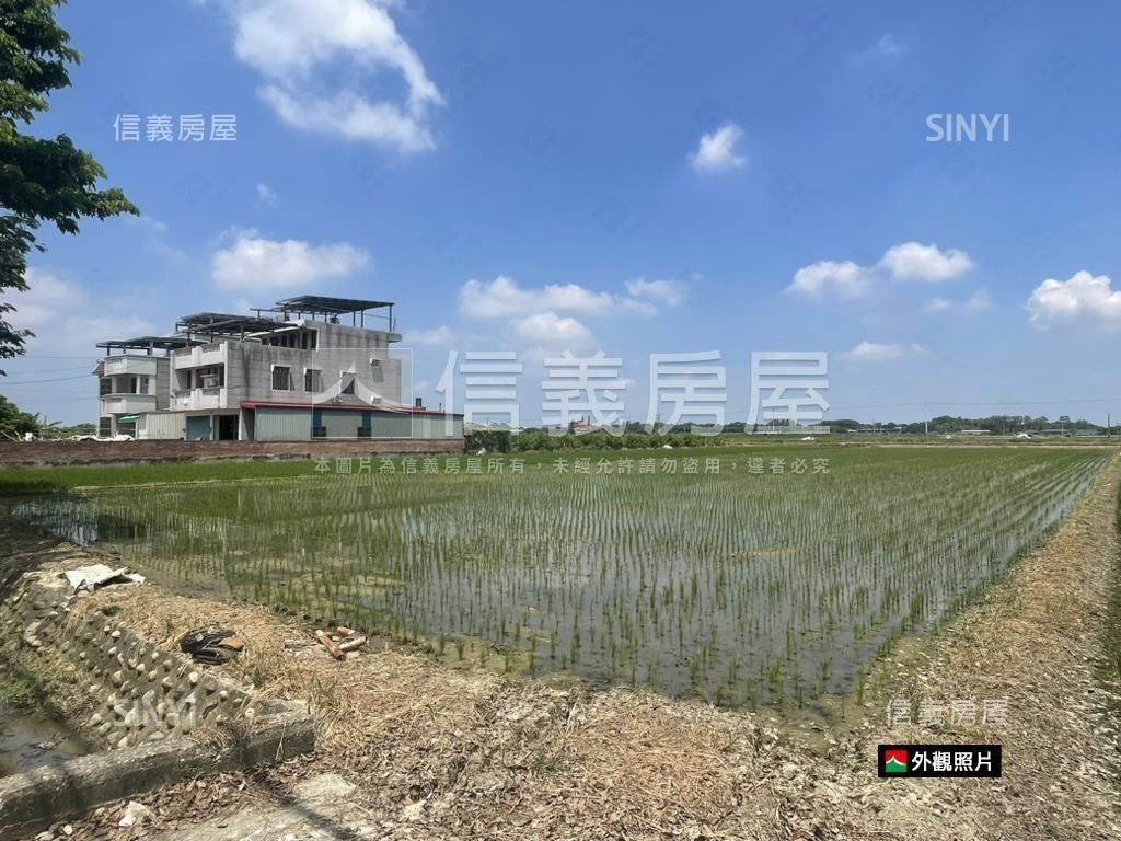 後壁約２．８分農地有水電房屋室內格局與周邊環境