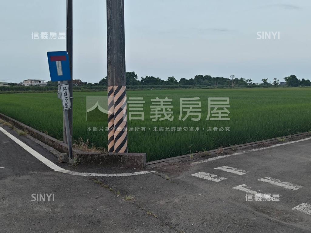 新七賢段黃金１６００坪房屋室內格局與周邊環境