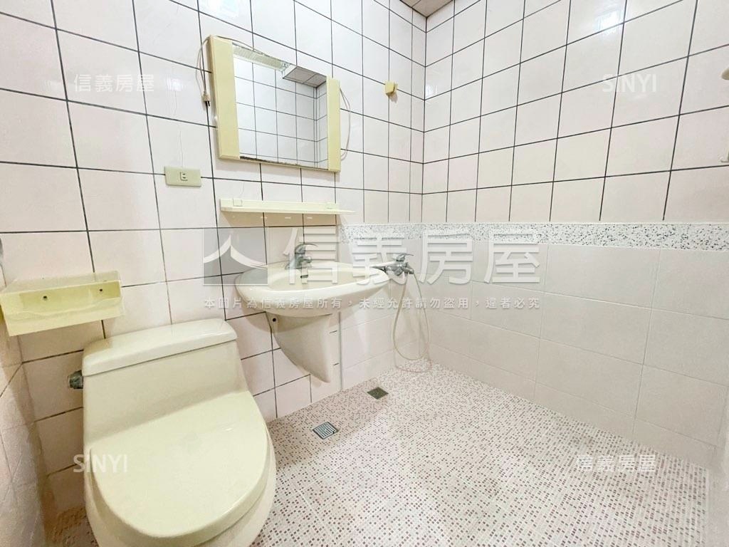 近中華路寬敞三房平車房屋室內格局與周邊環境