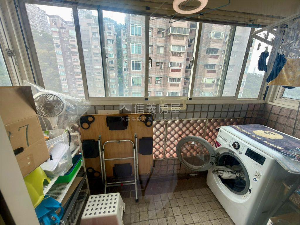 觀天下大４房鋼骨高樓層房屋室內格局與周邊環境