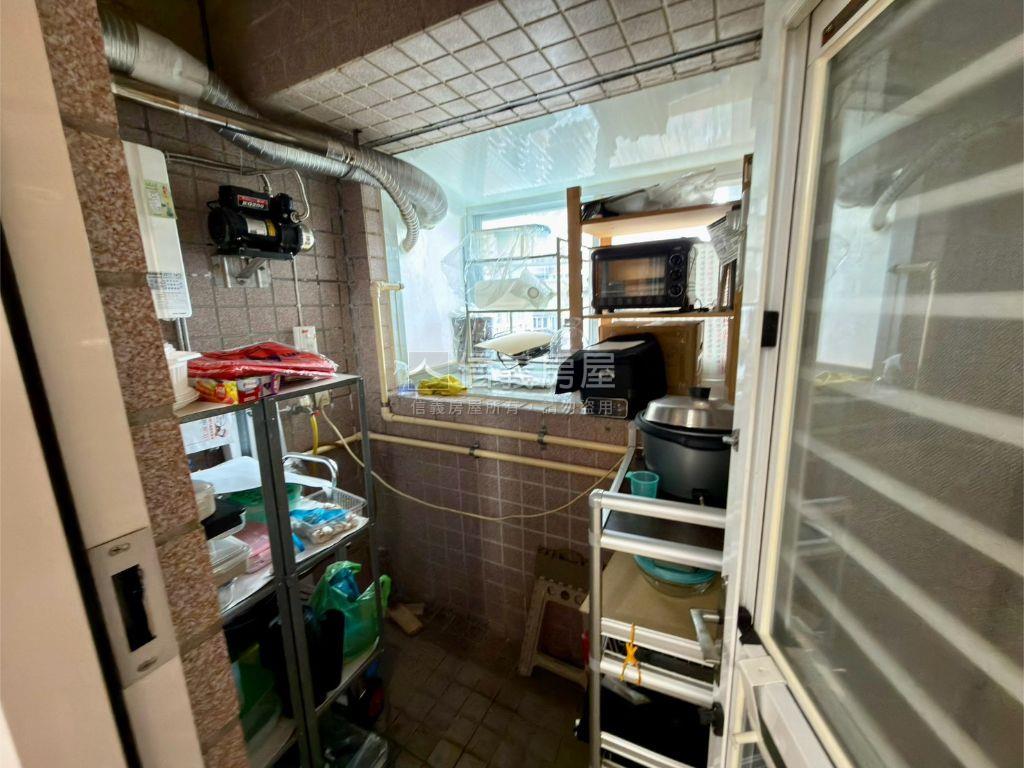 觀天下大４房鋼骨高樓層房屋室內格局與周邊環境