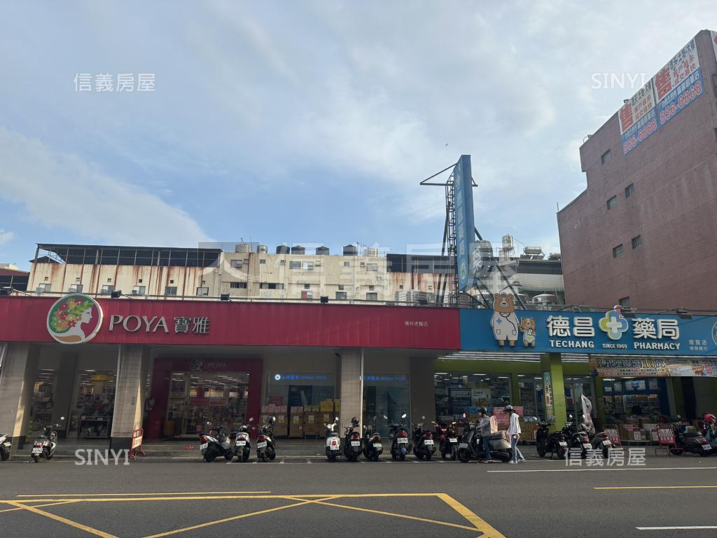 近楠梓加工區寬敞３房華廈房屋室內格局與周邊環境