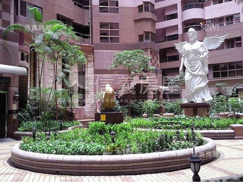 輝皇時代溫馨四房平車房屋室內格局與周邊環境