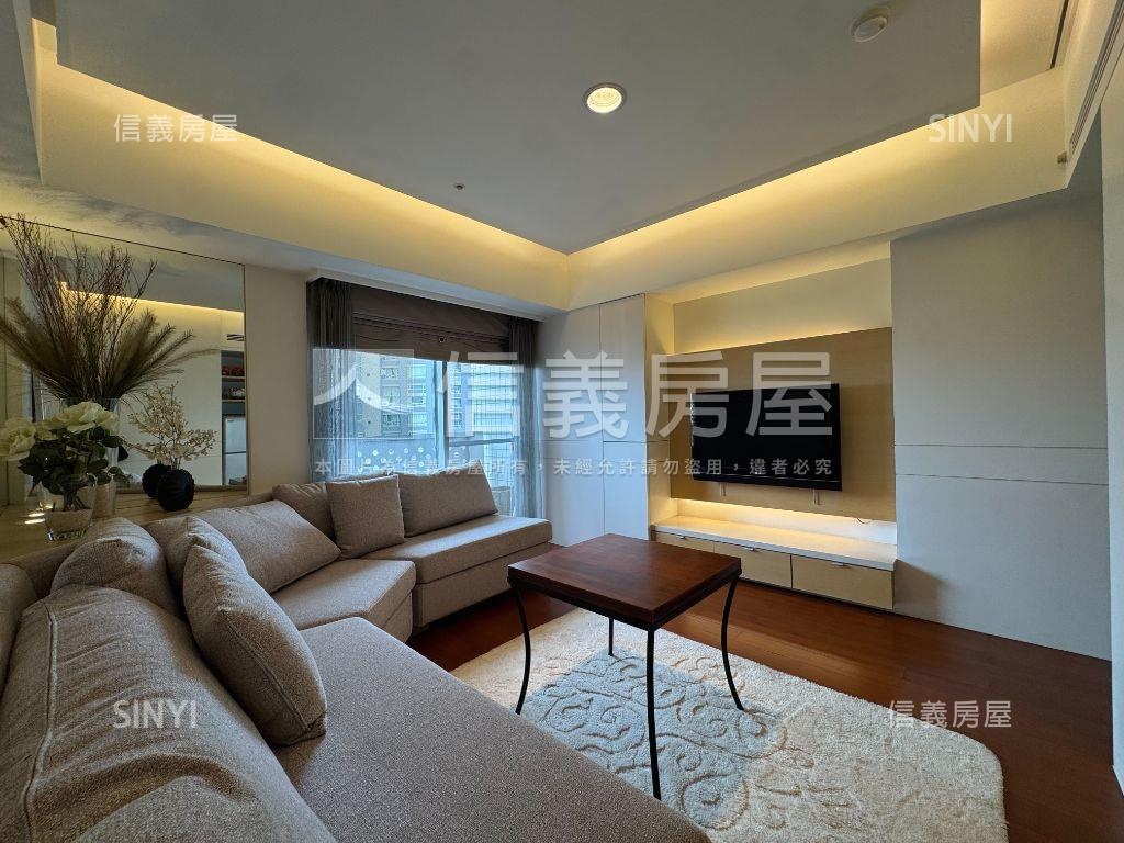 專任柳川河畔美麗渡假套房房屋室內格局與周邊環境