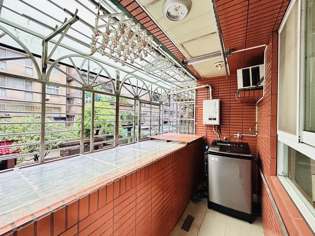 真愛密碼電梯美屋房屋室內格局與周邊環境